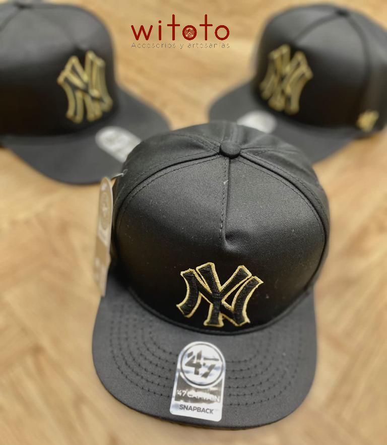 GORRA PLANA SNAPBACK YANKEES NEGRA